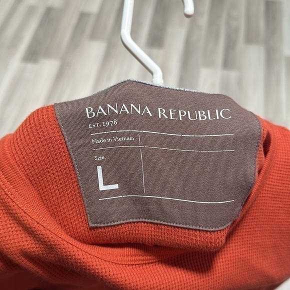 BANANA REPUBLIC Men’s Orange Waffle Knit Sweater Size L - Picture 4 of 6